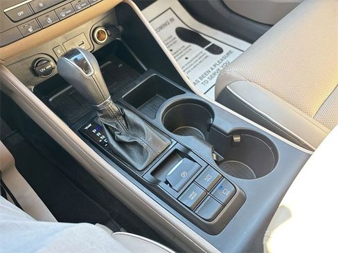 Used 2021 Hyundai Tucson Limited w/ Cargo Package image 27