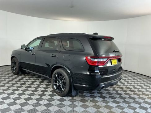 Used 2022 Dodge Durango R/T w/ Tow 'N Go Group AWD/4WD image 7