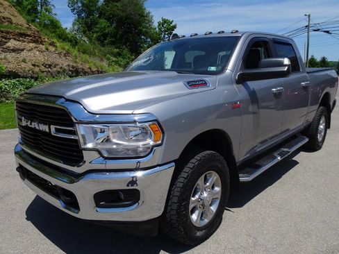 Used 2019 RAM 2500 Big Horn AWD/4WD image 2