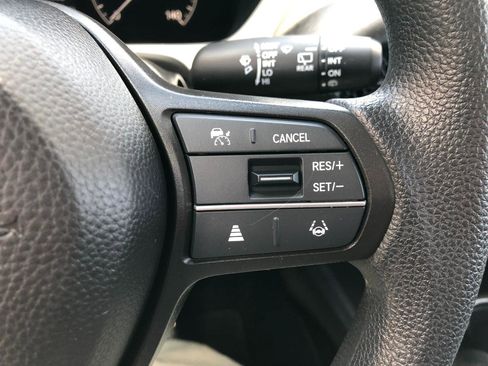 Used 2025 Honda HR-V LX image 19