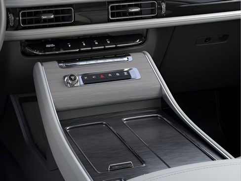 New 2025 Lincoln Aviator Reserve w/ Luxury Package image 15