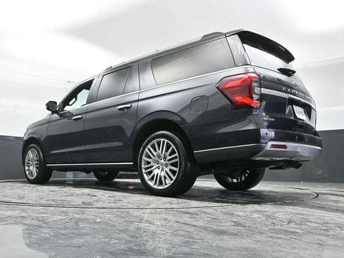 Used 2023 Ford Expedition Max Limited image 31