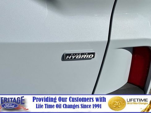 New 2025 Ford Escape SE w/ Class II Trailer Tow Package image 27