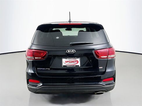 Certified 2020 Kia Sorento LX image 18