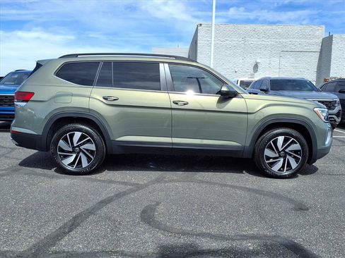 New 2026 Volkswagen Atlas SE image 6