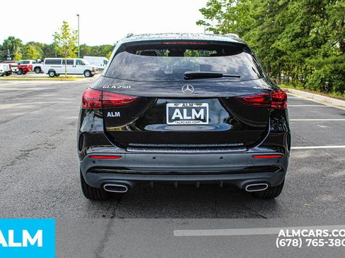 Used 2024 Mercedes-Benz GLA 250 4MATIC image 10