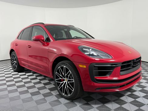 New 2026 Porsche Macan S image 7