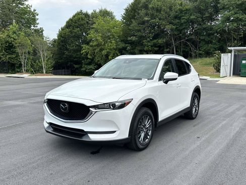 Used 2019 MAZDA CX-5 Touring FWD image 3