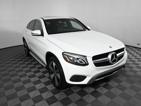 Used 2019 Mercedes-Benz GLC 300 4MATIC Coupe image 25