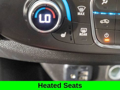 Used 2020 Chevrolet Traverse RS AWD/4WD image 21