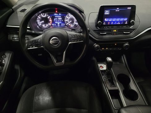Used 2019 Nissan Altima 2.5 S FWD image 22