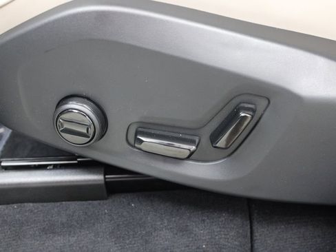 New 2026 Volvo XC90 B5 Core AWD/4WD image 20