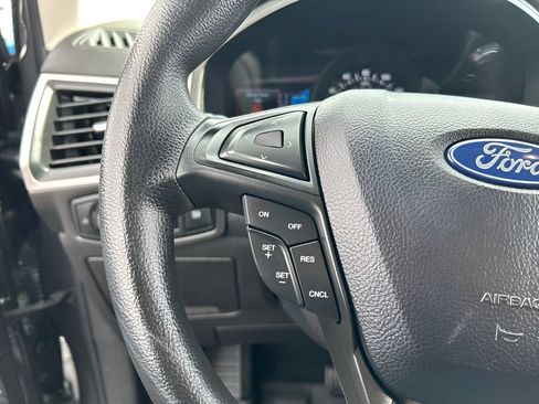 Used 2024 Ford Edge SE w/ Black Appearance Package AWD/4WD image 18