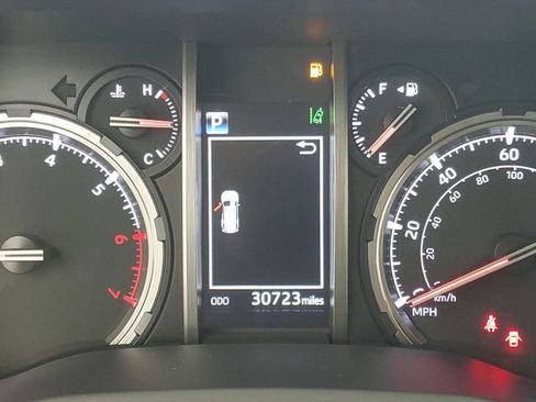 Used 2024 Toyota 4Runner TRD Sport RWD image 25