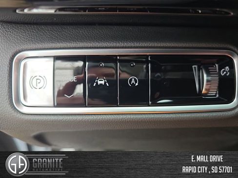 New 2026 Buick Envision Sport Touring AWD/4WD image 31