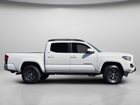 Used 2023 Toyota Tacoma SR5 RWD image 23