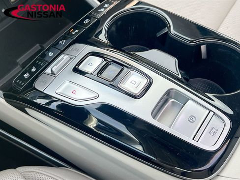 Used 2024 Hyundai Tucson Limited image 22