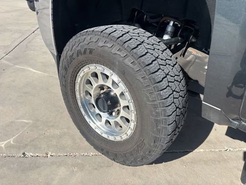 Used 2019 Chevrolet Silverado 2500 LTZ w/ Duramax Plus Package image 7