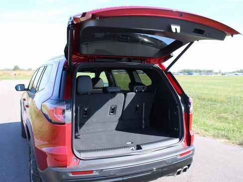 New 2025 GMC Acadia AT4 w/ Super Cruise Package image 35