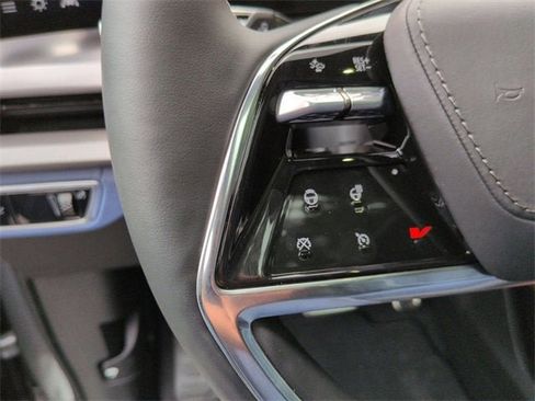 New 2026 Cadillac Vistiq Premium Luxury image 36