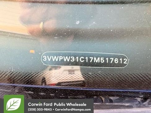 Used 2007 Volkswagen Beetle Coupe image 8