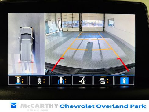 Used 2021 Chevrolet Tahoe Premier w/ Premium Package AWD/4WD image 25