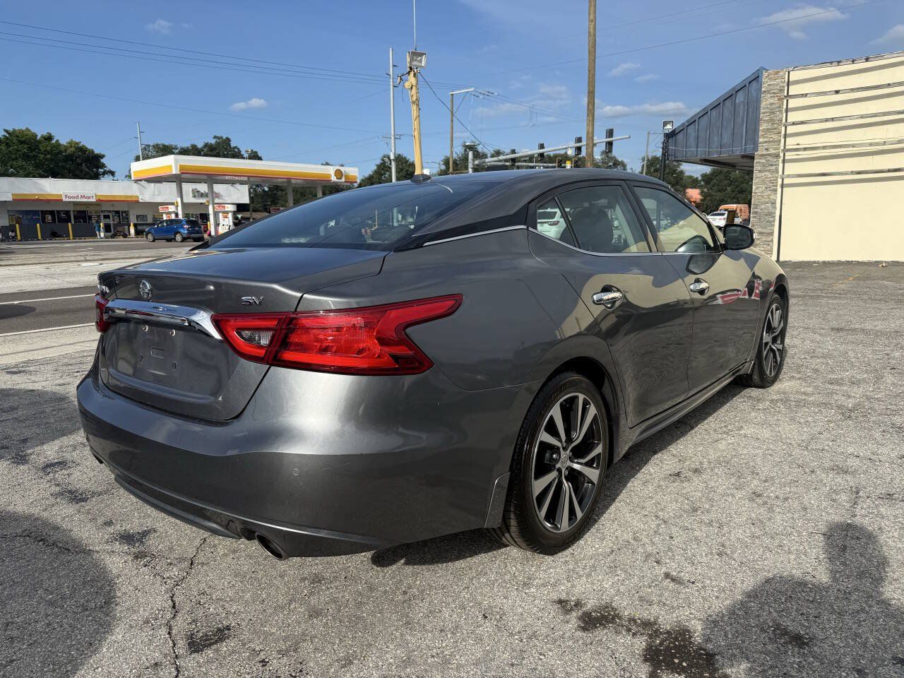 Used 2017 Nissan Maxima 3.5 SV FWD image 6