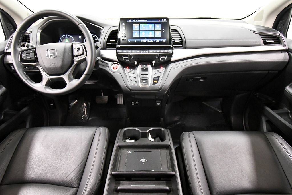 Certified 2025 Honda Odyssey EX-L image 3