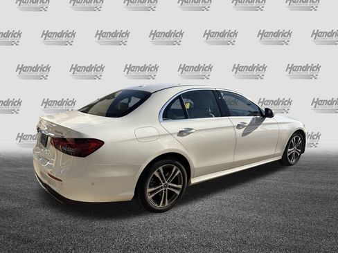 Used 2023 Mercedes-Benz E 350 4MATIC Sedan image 10