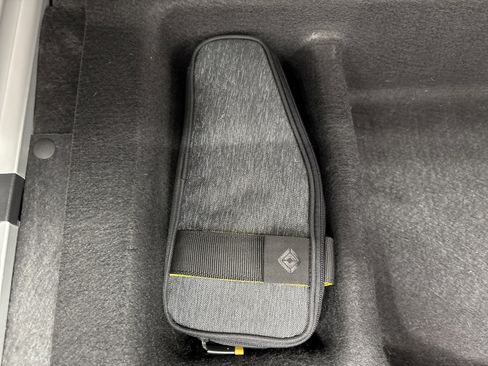 Used 2022 Rivian R1S Launch Edition image 34