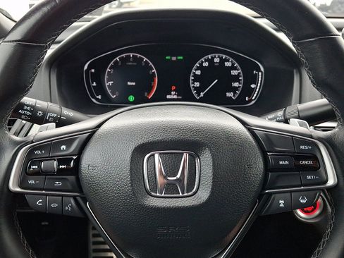 Used 2019 Honda Accord Sport image 18