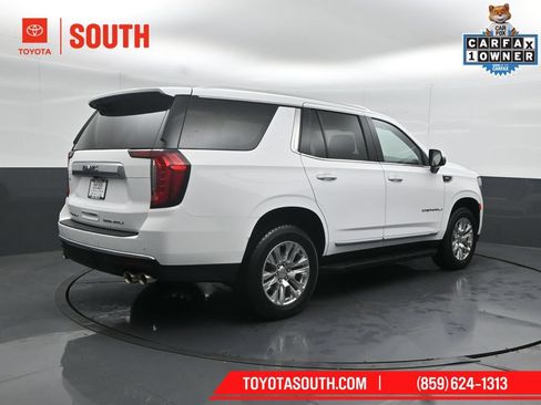 Used 2024 GMC Yukon Denali AWD/4WD image 2