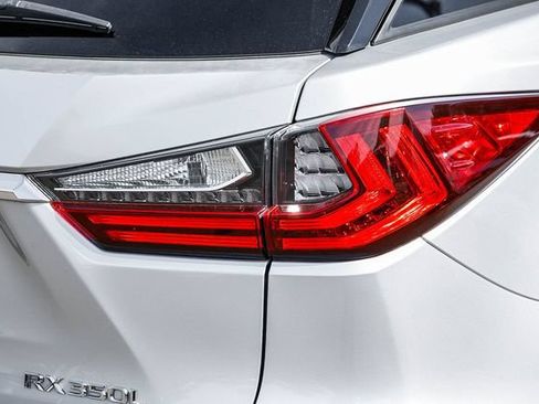 Used 2019 Lexus RX 350L Luxury FWD image 10