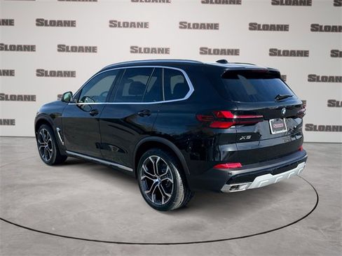 New 2026 BMW X5 xDrive40i w/ Climate Comfort Package image 3