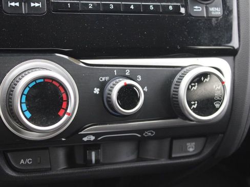 Used 2017 Honda Fit LX image 34