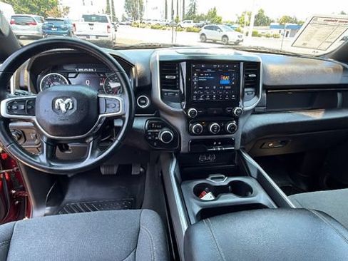 Used 2022 RAM 1500 Big Horn AWD/4WD image 18