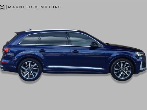 Used 2021 Audi SQ7 Prestige w/ Prestige Package AWD/4WD image 3