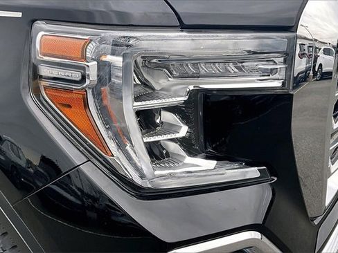 Used 2020 GMC Sierra 1500 SLT w/ SLT Premium Plus Package image 29