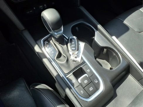 Used 2020 Hyundai Santa Fe Limited FWD image 8