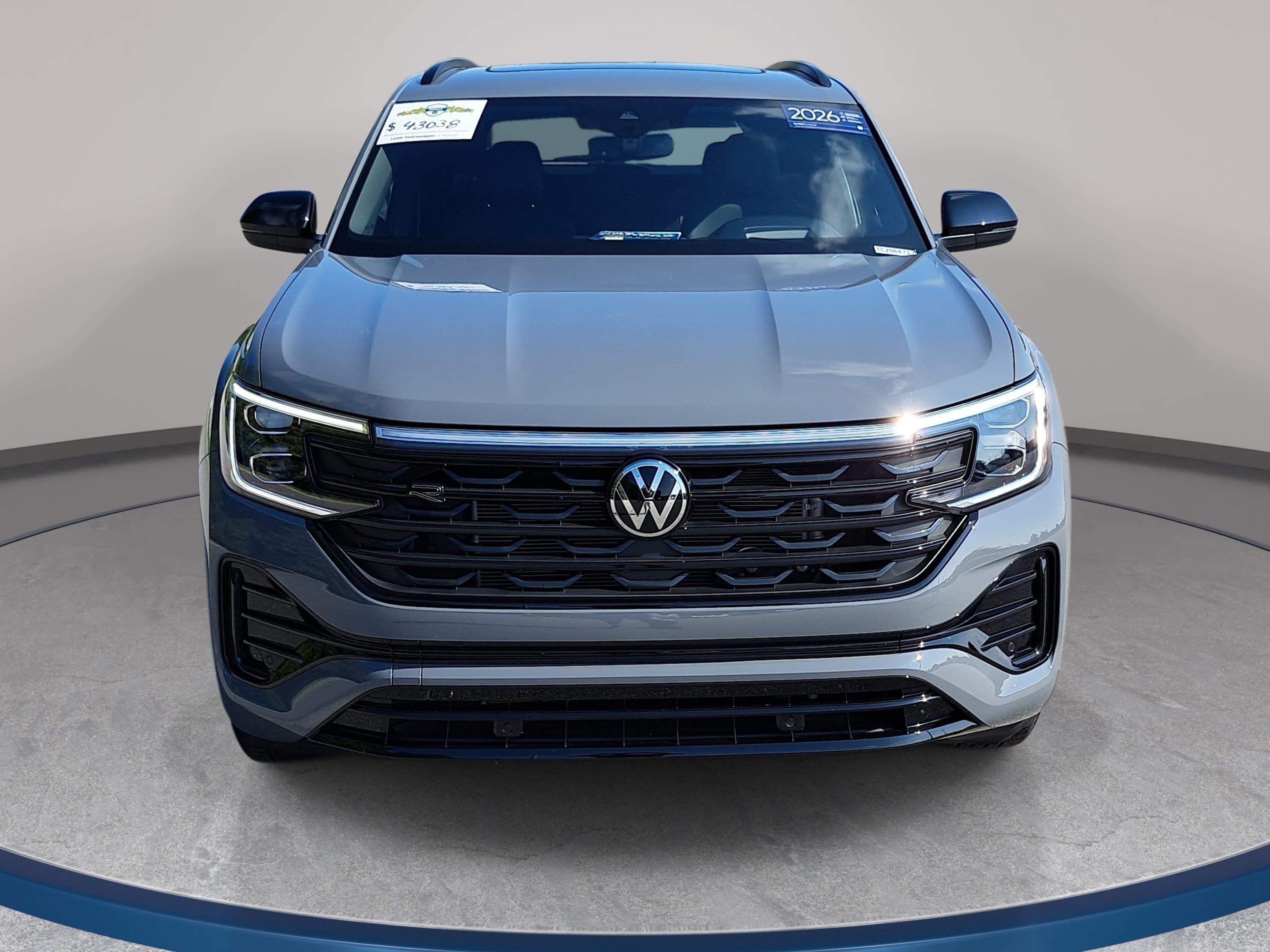 Used 2026 Volkswagen Atlas Cross Sport SEL R-Line AWD/4WD image 2