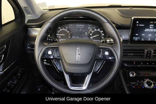 Used 2022 Lincoln Corsair FWD w/ Equipment Group 101A image 7