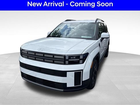 Used 2026 Hyundai Santa Fe SEL FWD image 1