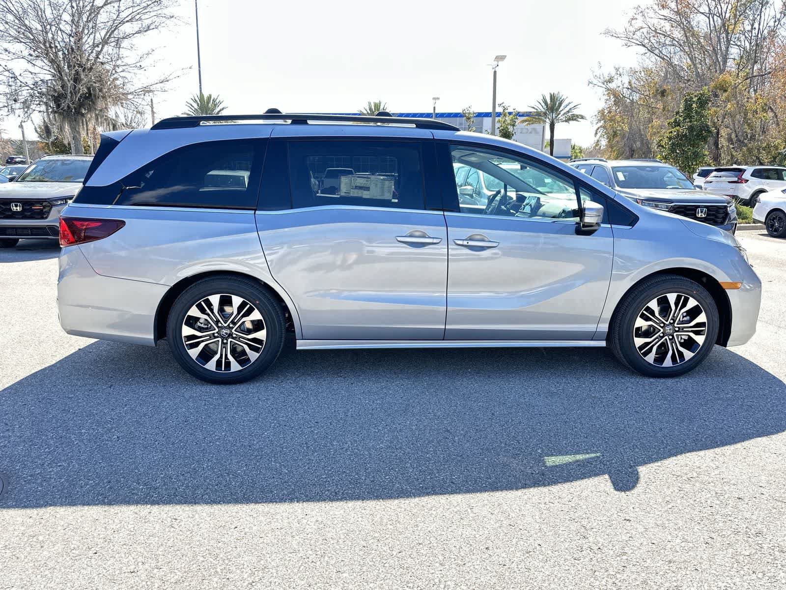 New 2026 Honda Odyssey Elite image 7
