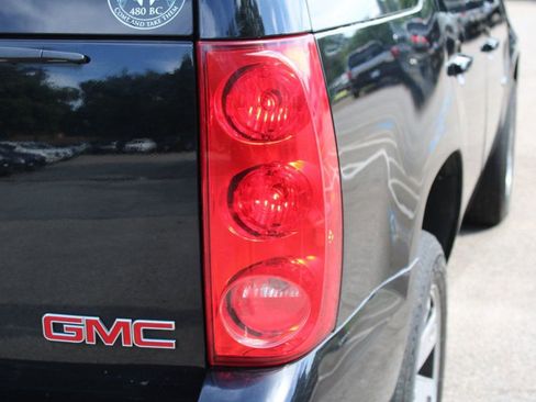 Used 2009 GMC Yukon SLT AWD/4WD image 11