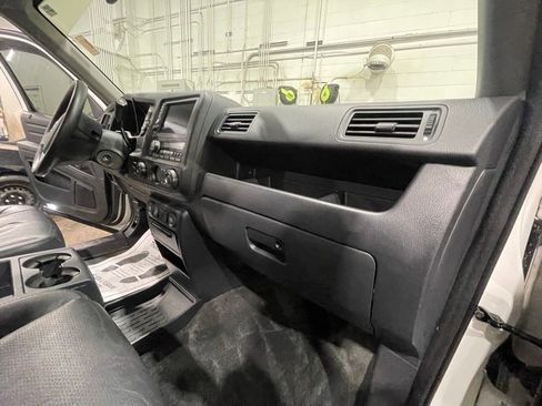 Used 2014 Honda Ridgeline SE image 17