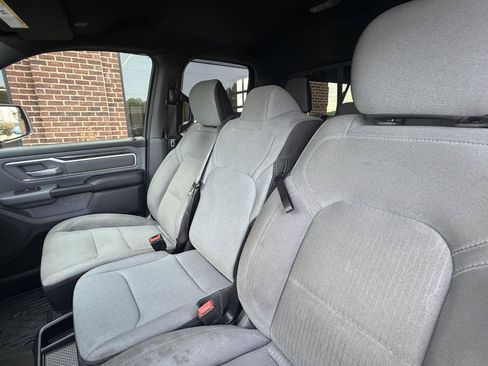 Used 2021 RAM 1500 Big Horn RWD image 17