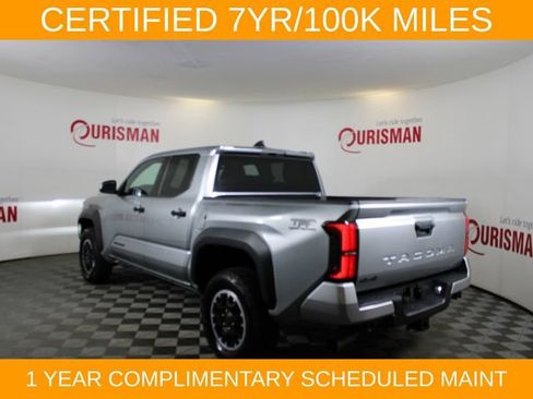 Used 2024 Toyota Tacoma TRD Off-Road AWD/4WD image 6