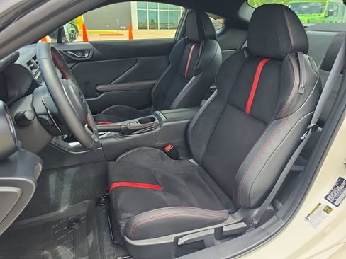 Used 2024 Subaru BRZ Limited RWD image 13