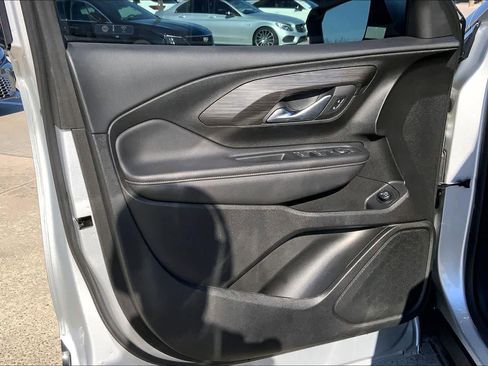 Used 2022 GMC Terrain SLE w/ Driver Convenience Package image 77