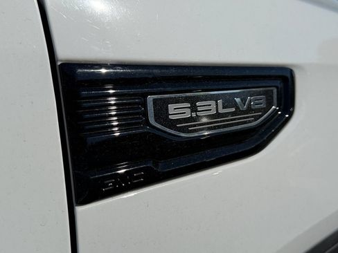 Used 2025 GMC Sierra 1500 Elevation w/ Preferred Package AWD/4WD image 37